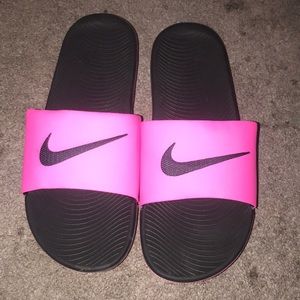 Nike slides